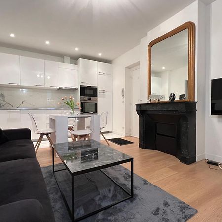 Luxury Appartment, Champs Elysees, Neuf ! 파리 외부 사진